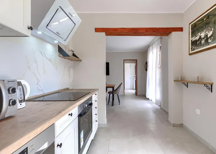 Dom wakacyjny Santina By Interhome *
