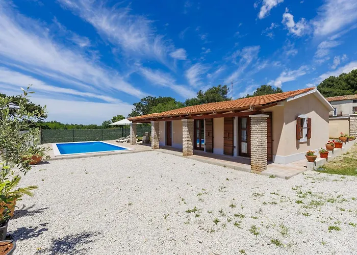 Santina By Interhome Dom wakacyjny