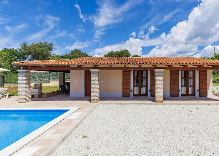Santina By Interhome * Višnjan